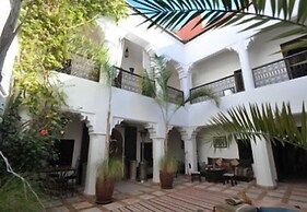Riad Asna