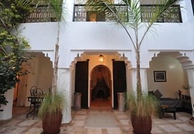 Riad Asna