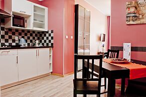 Royal Court Apartments