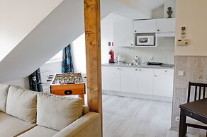 Royal Court Apartments