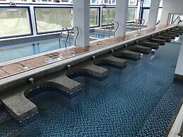 White House Beach Hotspring Resort