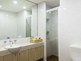 Emu Walk Apartments