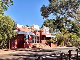 Emu Walk Apartments