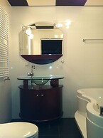Alex Rooms