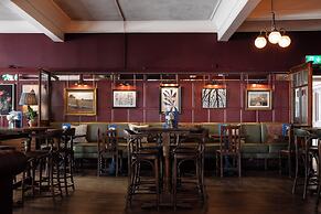 Brewers Inn Hotel