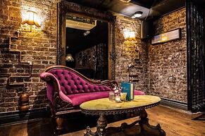 Brook Green Hotel