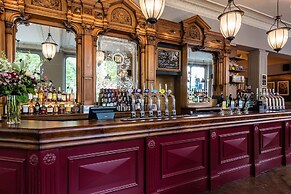 Brook Green Hotel