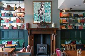 The Coach & Horses