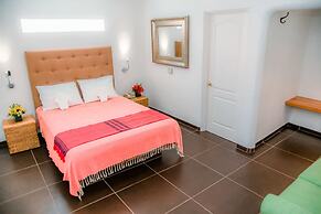 Los Milagros Hotel