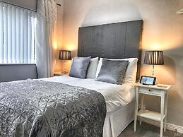 Elagh View Bed & Breakfast