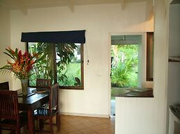 Pacific Lagoon Apartments