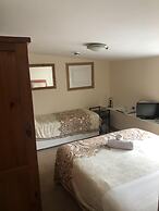 Sir Alfred Munnings Hotel