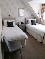 Blue Waters Lodge