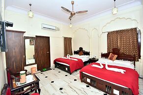Hotel Kalyan