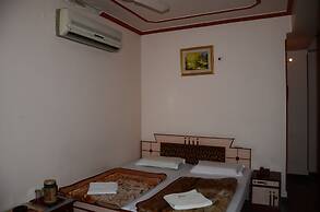 Hotel Kalyan