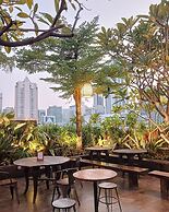 Rasuna Icon Hotel