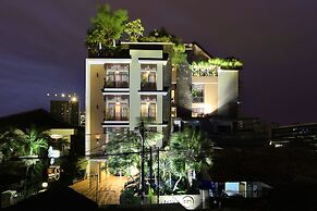 Rasuna Icon Hotel