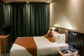 Elite Crystal Hotel