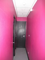 Peace & Love - Hostel
