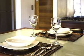 San Ignacio Suite Apartments