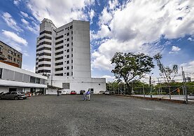 Hotel Cosmos Cali