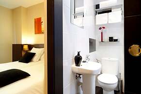THC Tirso Molina Hostel