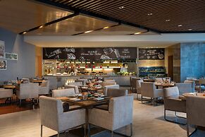 Renaissance Huizhou Hotel