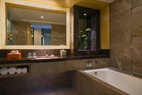 Renaissance Huizhou Hotel