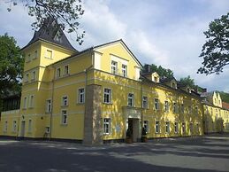 Rezydencja Palac Lucja BB