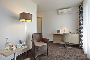 Hotel Demas City