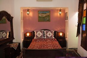 Riad Lalla Fatima