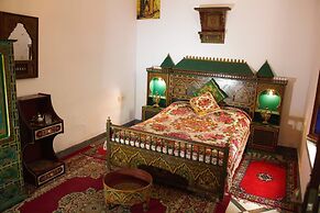 Riad Lalla Fatima