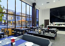 Vismaya Suvarnabhumi Hotel