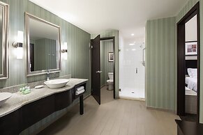 Holiday Inn Hotel & Suites Saskatoon Downtown by IHG