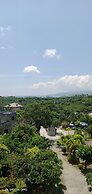 Lingganay Boracay Hotel Resort