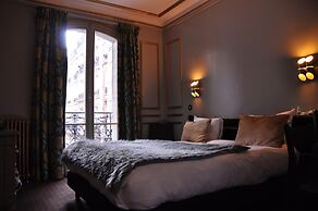 Alba Opera Hotel