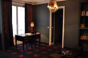 Alba Opera Hotel