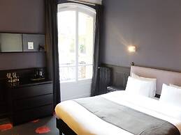 Alba Opera Hotel