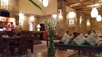Apa Kabar Villas