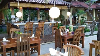 Apa Kabar Villas