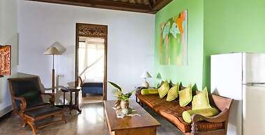 Apa Kabar Villas