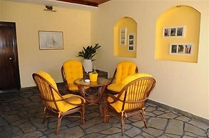 Hotel Petunia