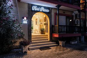 Hotel Petunia
