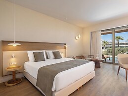 Avra Imperial Hotel