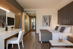 Avra Imperial Hotel