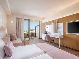 Avra Imperial Hotel