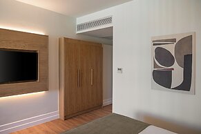 Avra Imperial Hotel