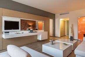 Avra Imperial Hotel