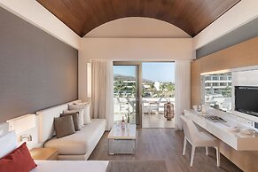 Avra Imperial Hotel