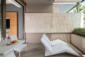 Avra Imperial Hotel